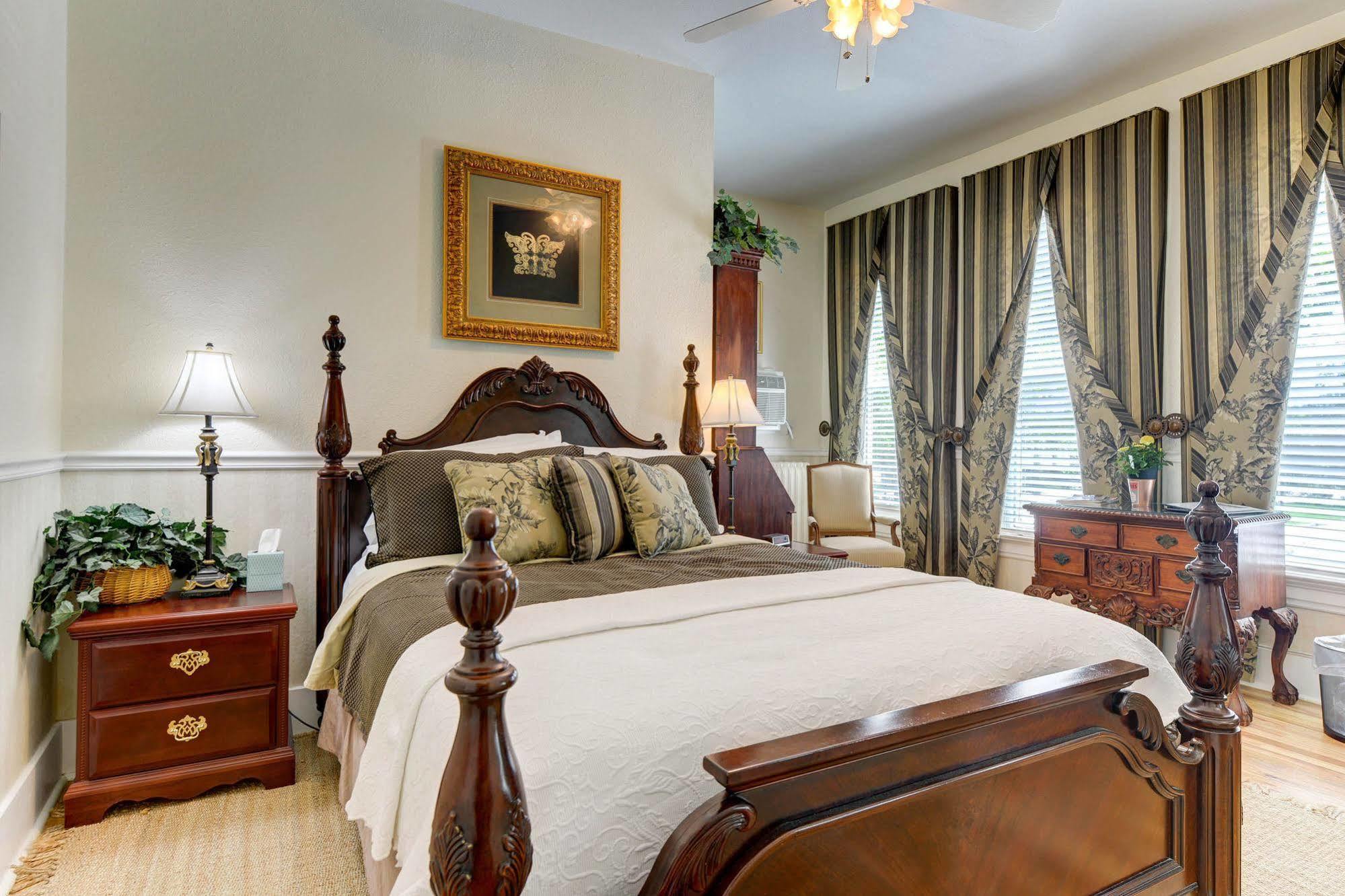 The St. Mary'S Inn, Bed And Breakfast Κολοράντο Σπρινγκς Εξωτερικό φωτογραφία